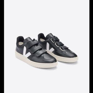 Vejas Black V-lock Velcro-strap Leather Sneakers Women 5 / EU 36